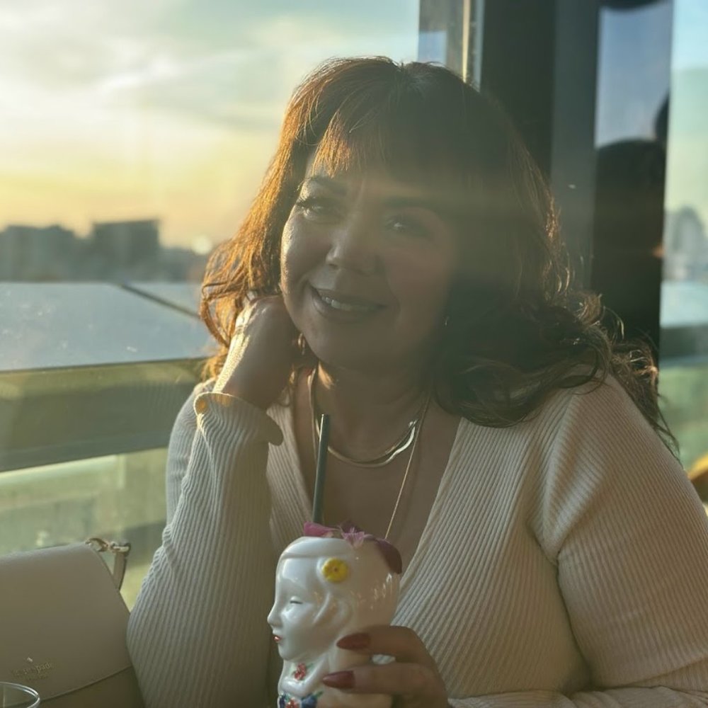 Meet your Posher, Maura